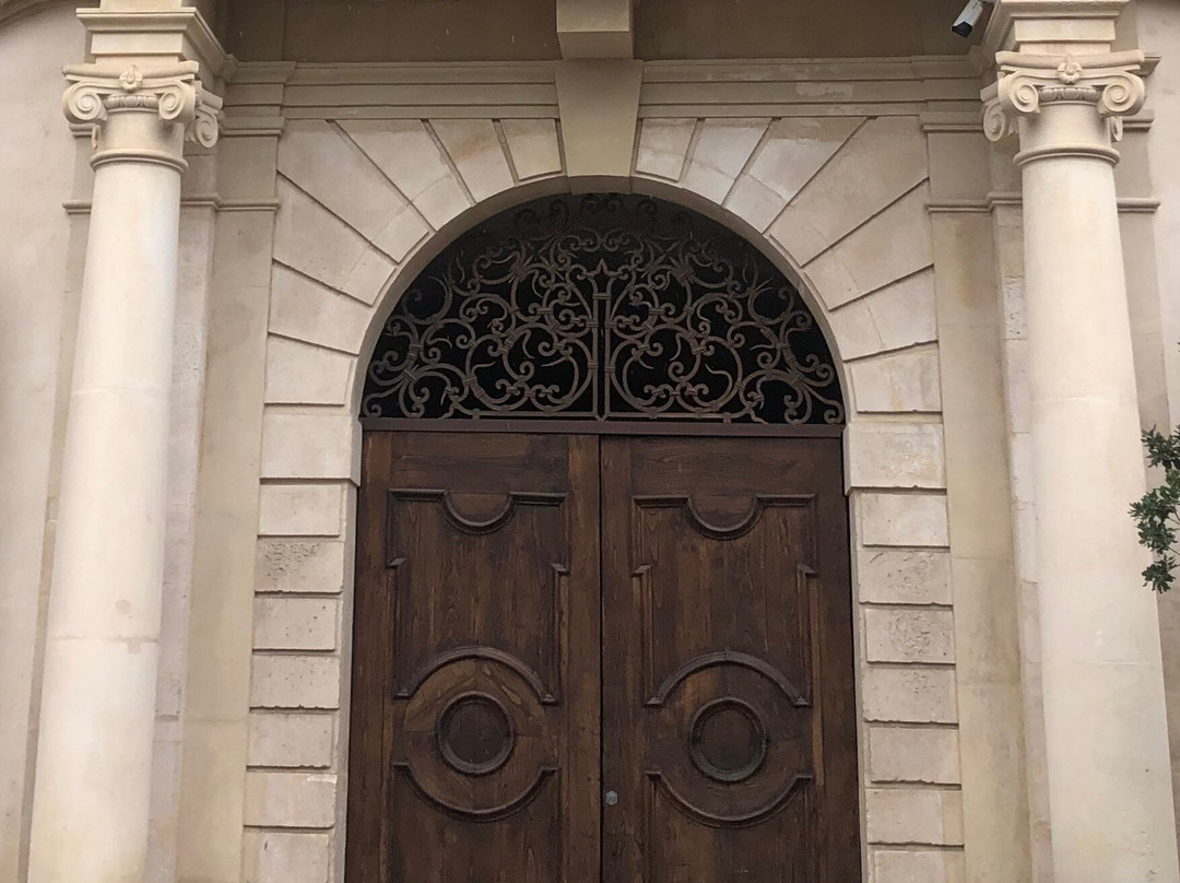 Palazzo Ardinghelli-拉奎拉必去景点