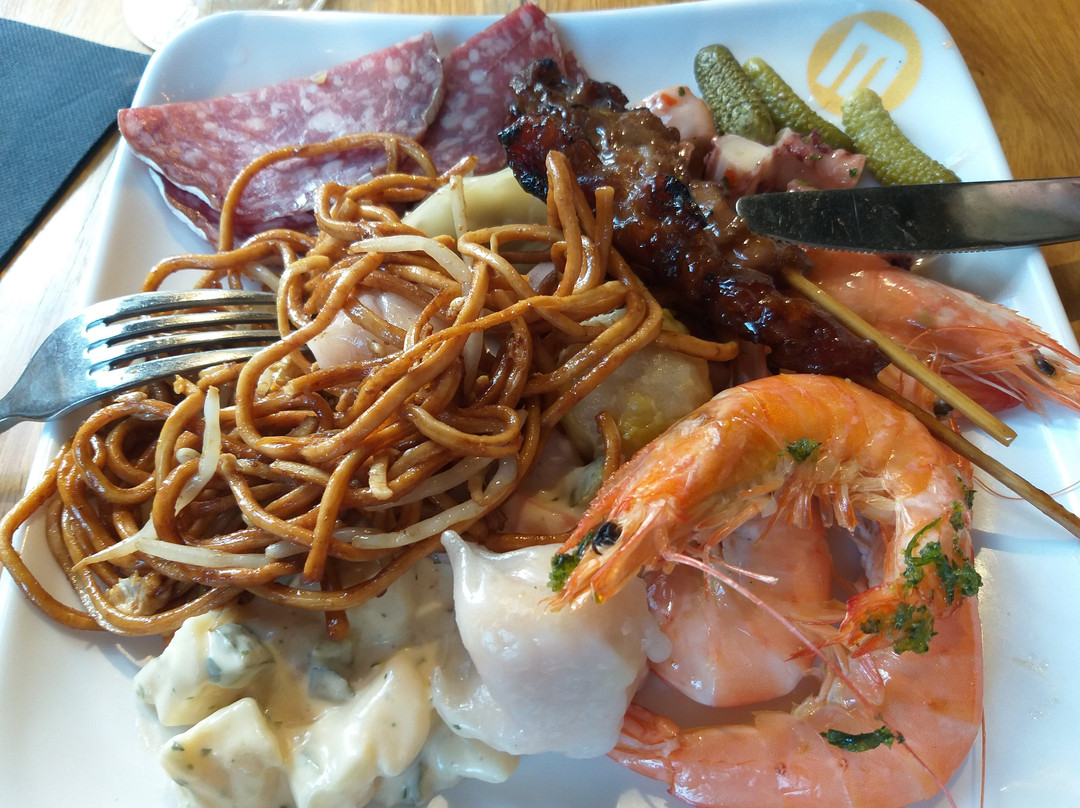 Le Buffet Des Gourmets