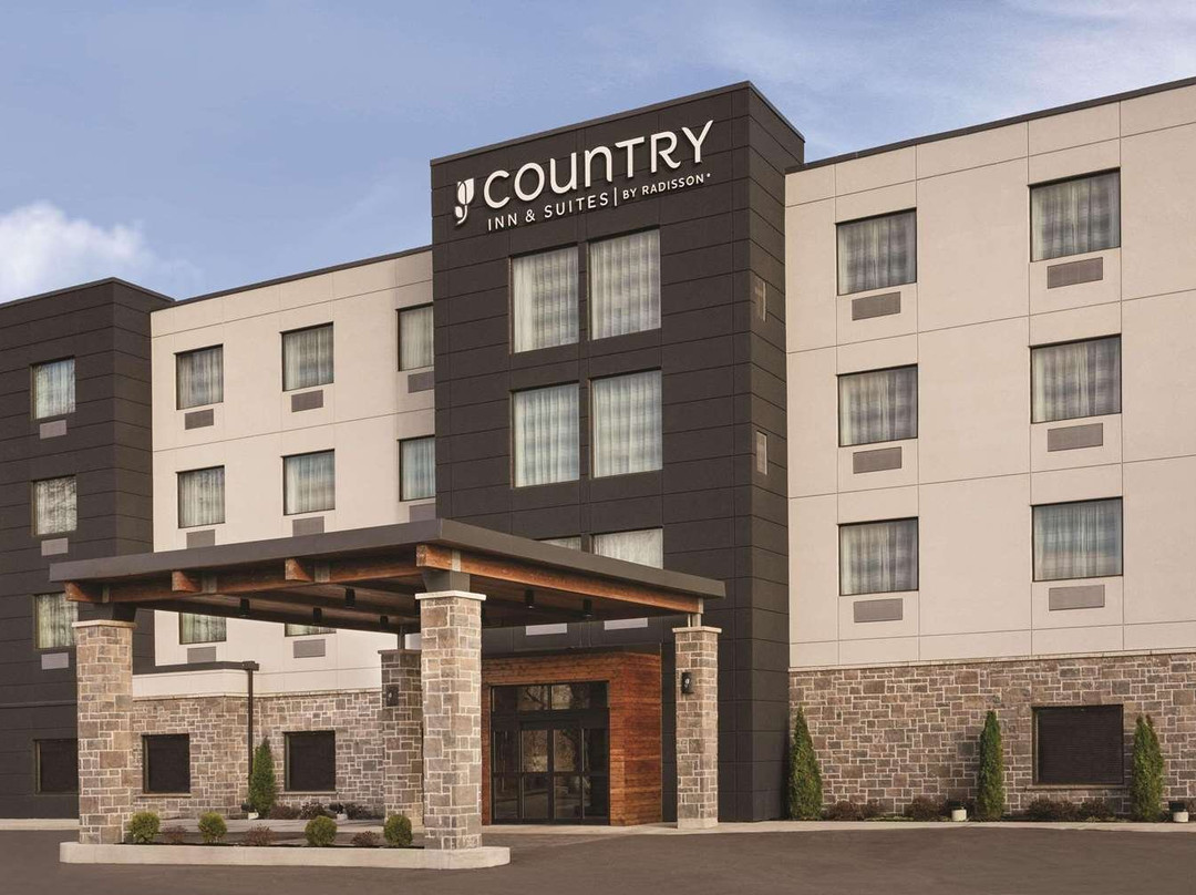 Country Inn & Suites by Radisson, Belleville, ON主图