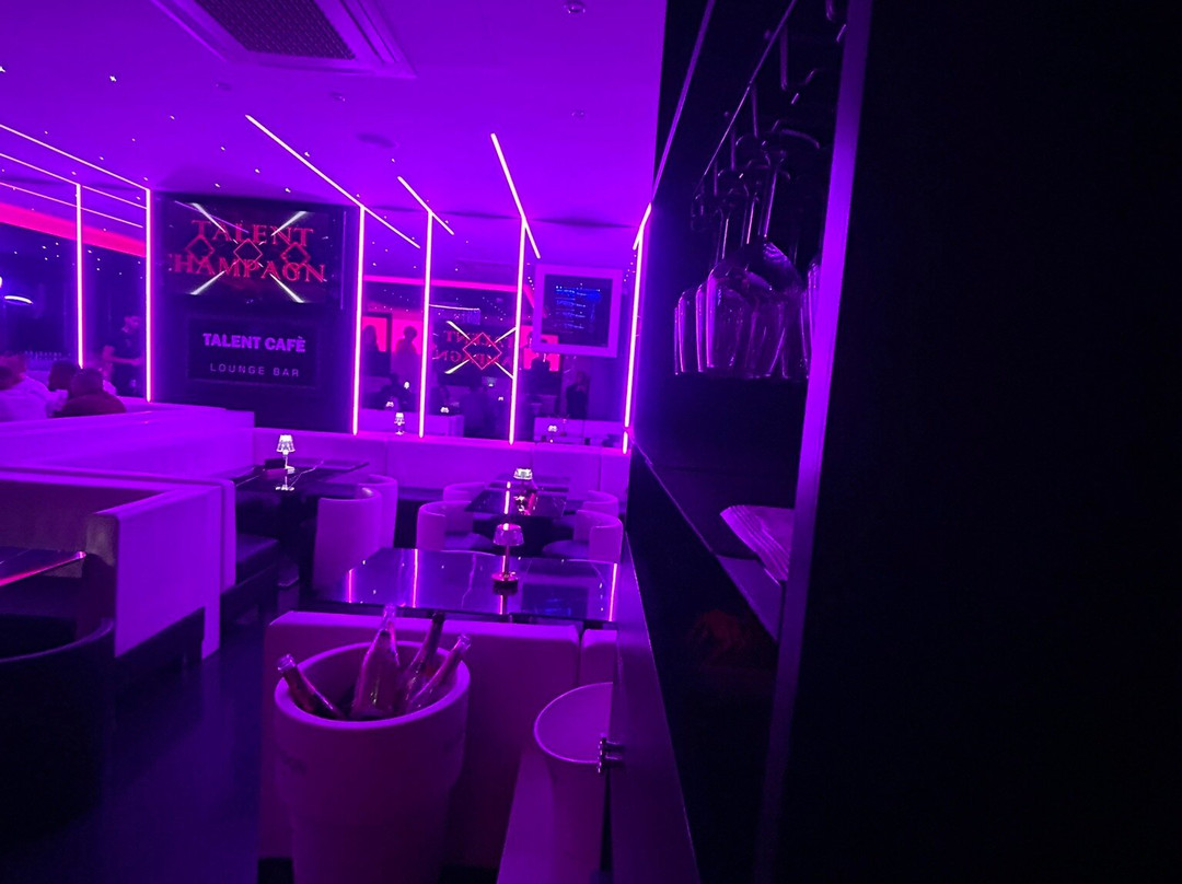 Talent Cafe' Lounge Bar-都灵必去景点
