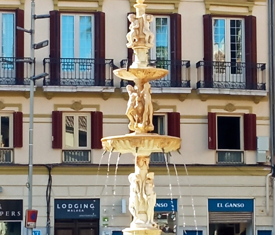 Plaza de la Constitucion-马拉加必去景点