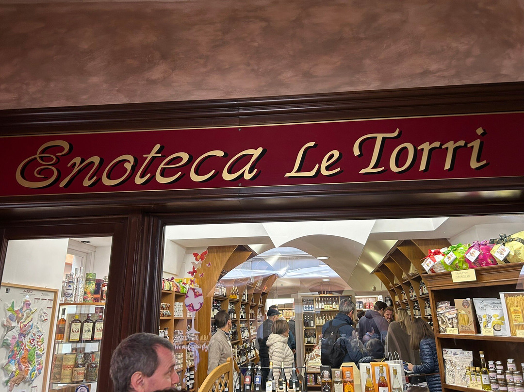 Enoteca Le Torri-阿尔巴必去景点
