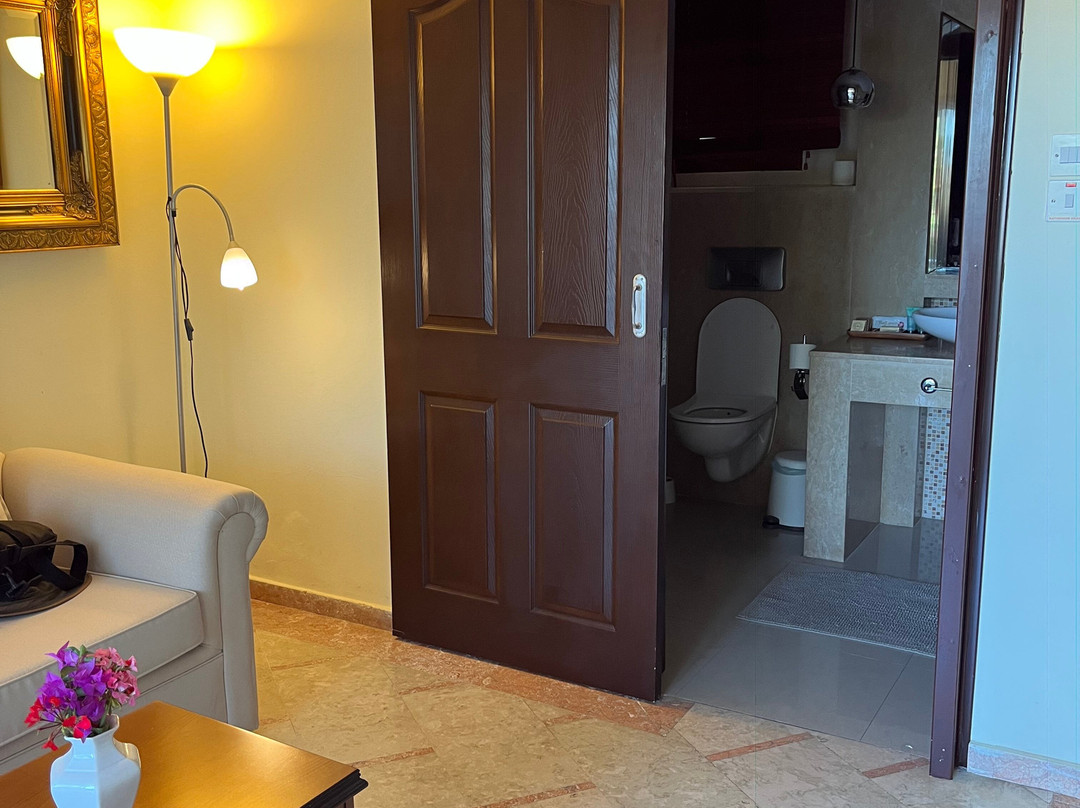 Bellapais Gardens Hotel主图