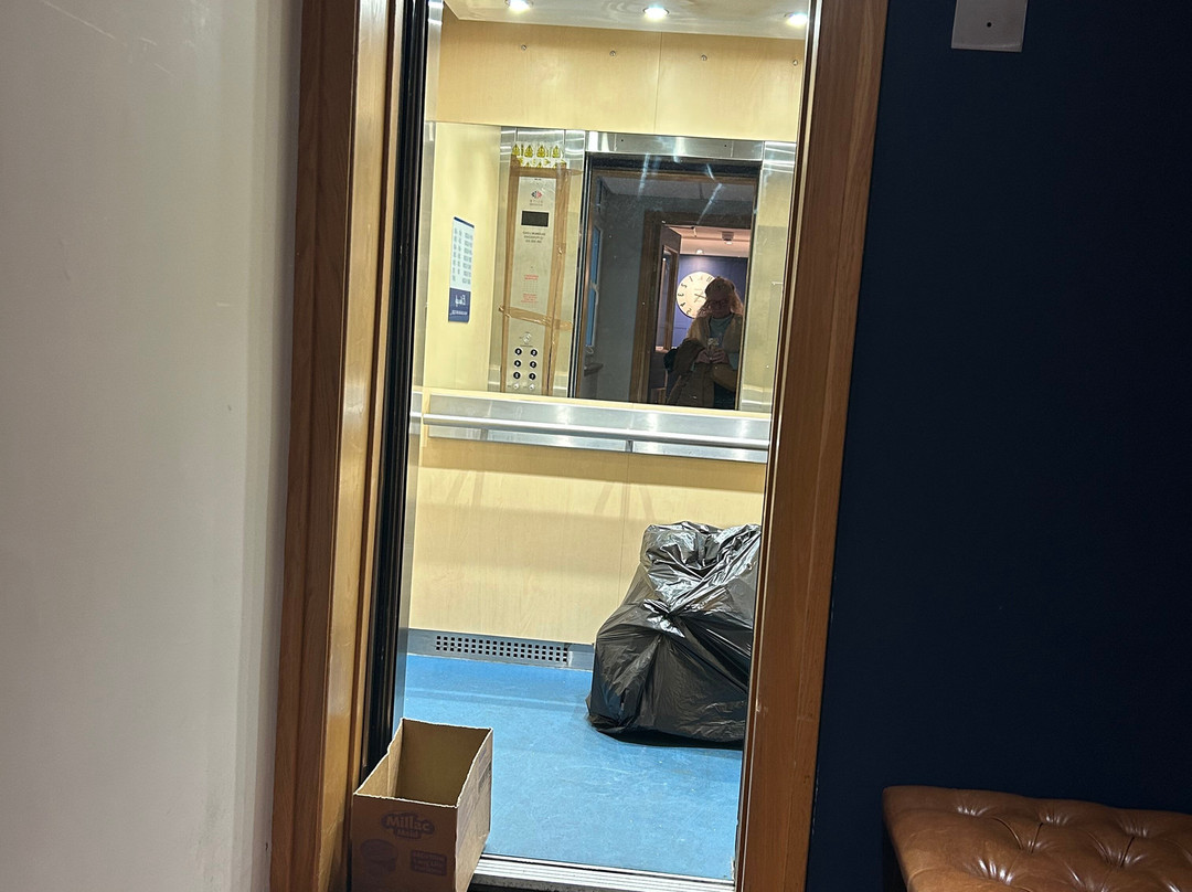 Travelodge London Kingston Upon Thames主图