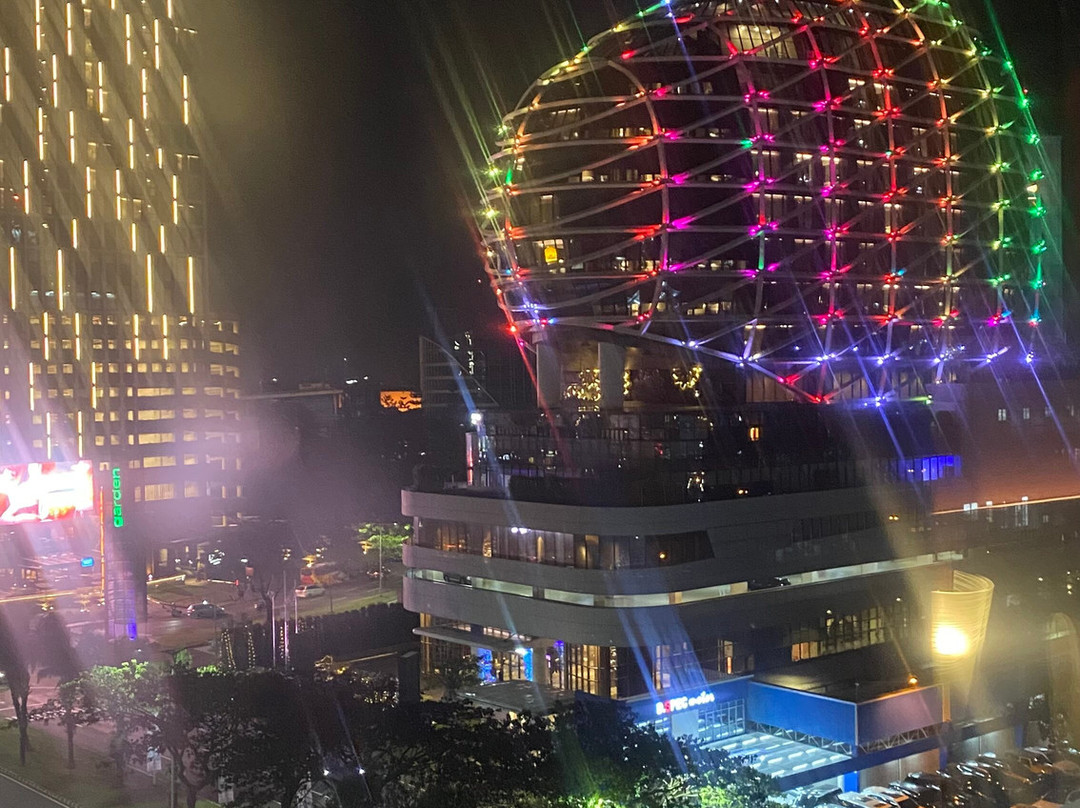 Fame Hotel Gading Serpong主图