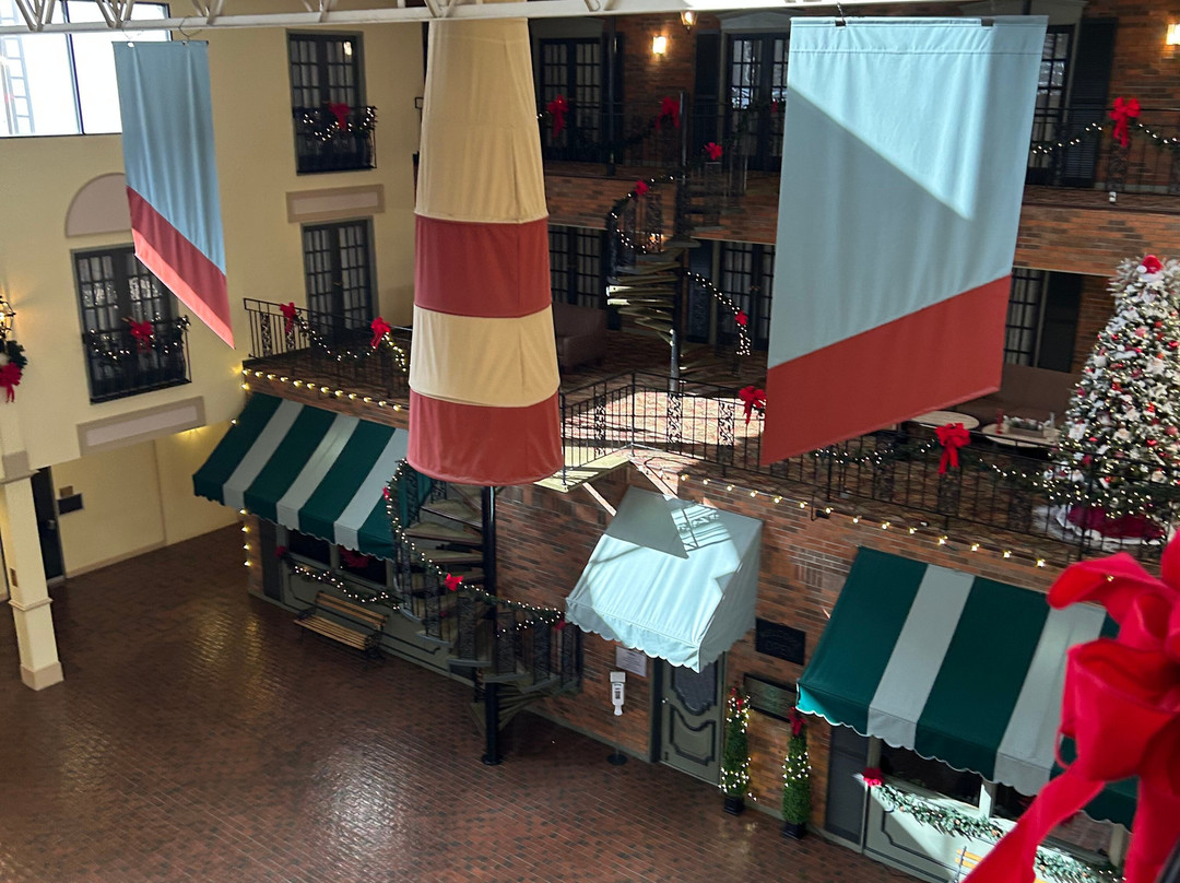 Ramada by Wyndham Paintsville Hotel & Conference Center主图