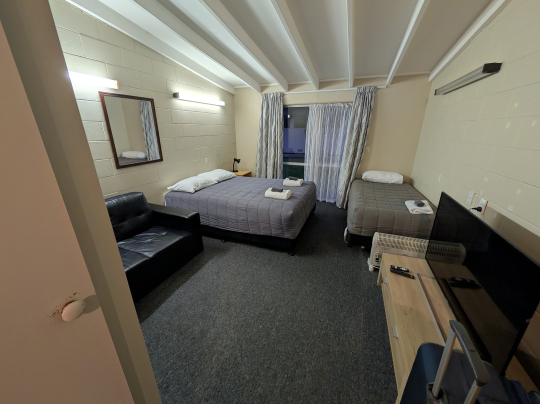 Westport Motels主图