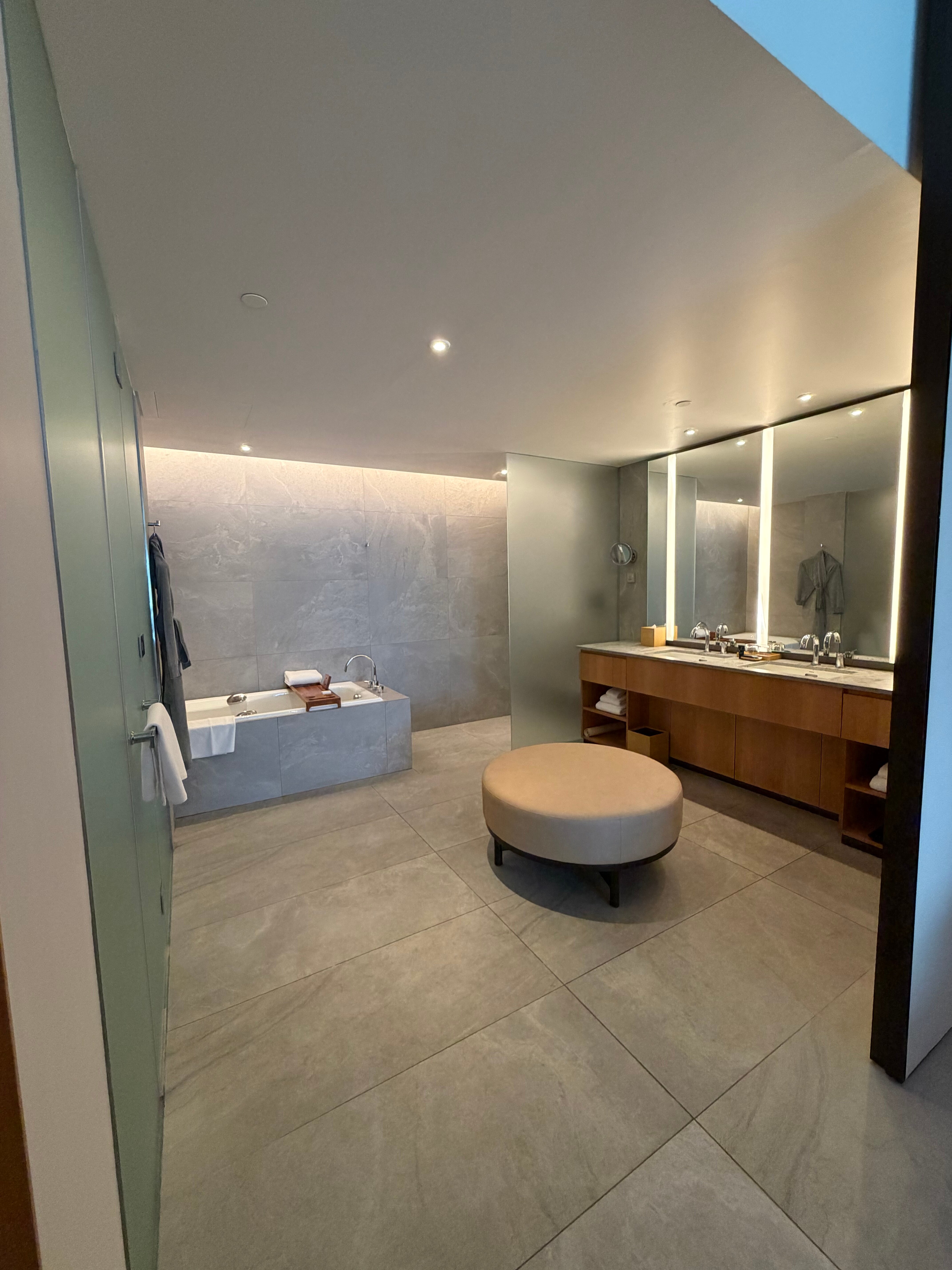 Hyatt Centric Kota Kinabalu-官方