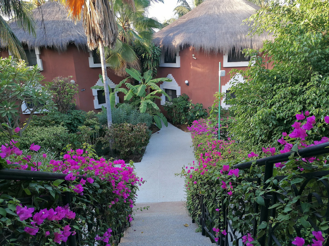 尼普顿酒店主图