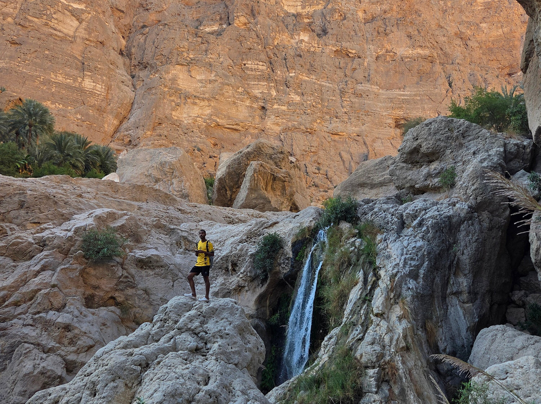 Wadi Tiwi Mibam Adventure-提维必去景点