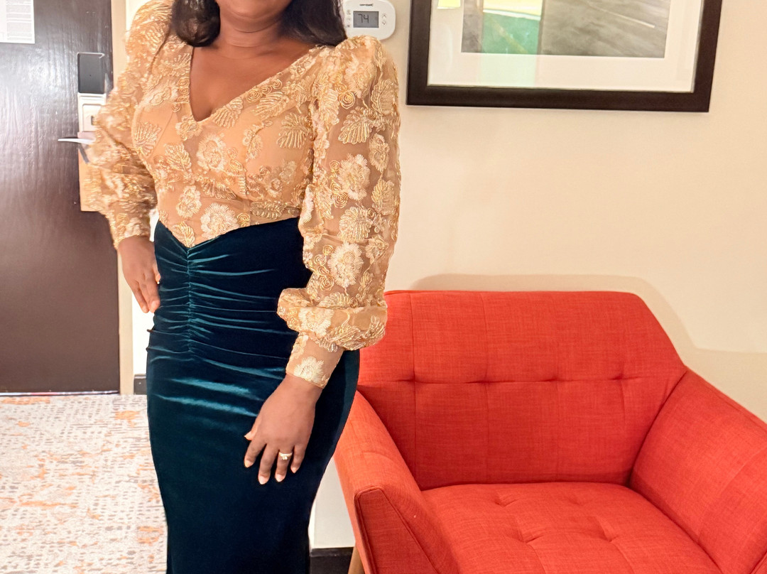 波士顿纳蒂克皇冠假日酒店主图