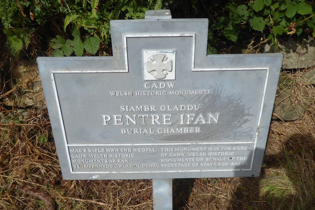 Pentre Ifan-Nevern必去景点