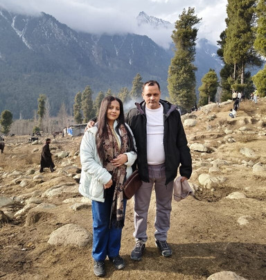 Kashmir Taxi Service-斯利那加必去景点