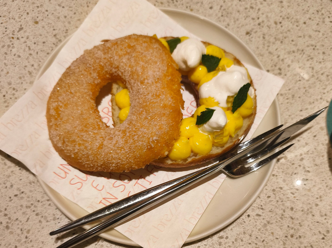 Brezza Fish And Chill