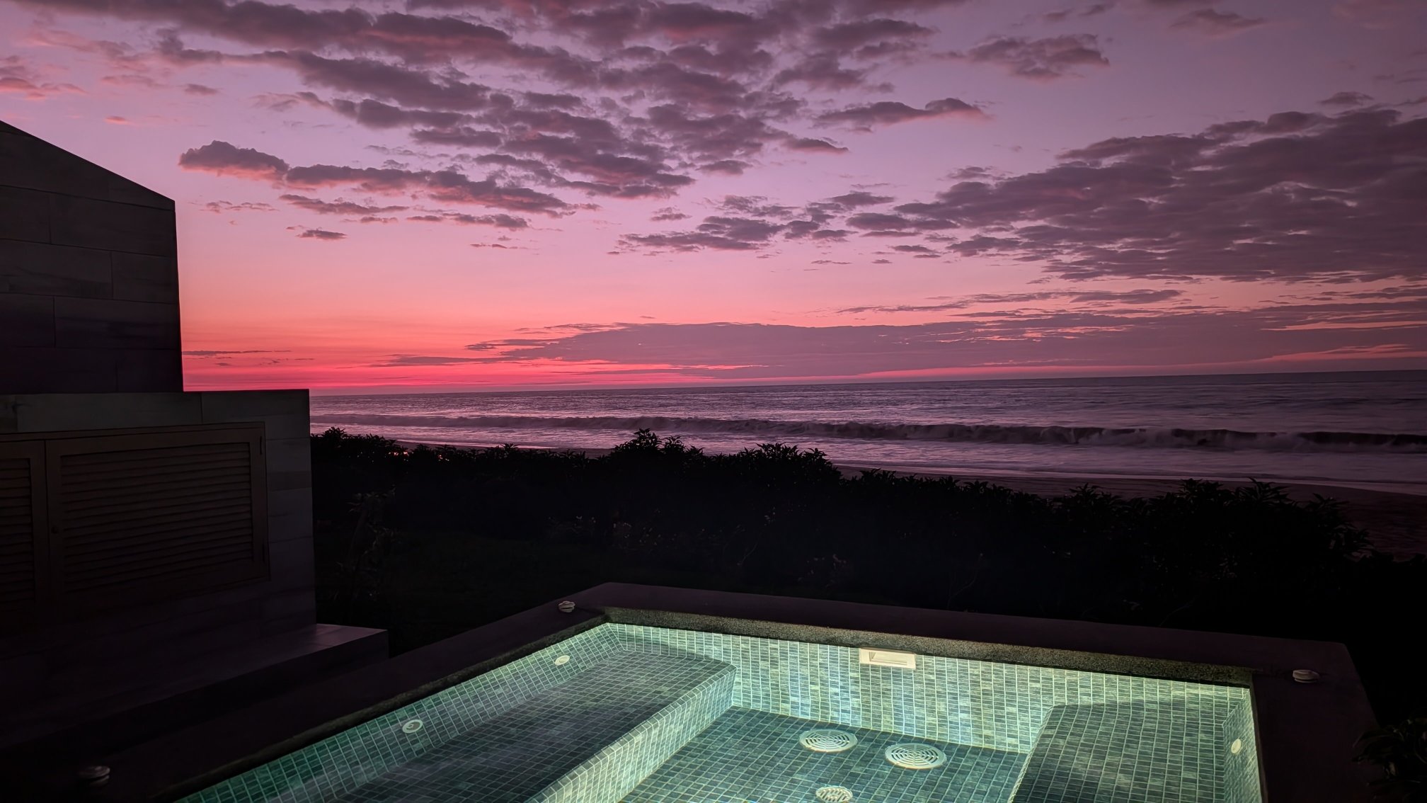 马库拉艾维纳酒店-官方