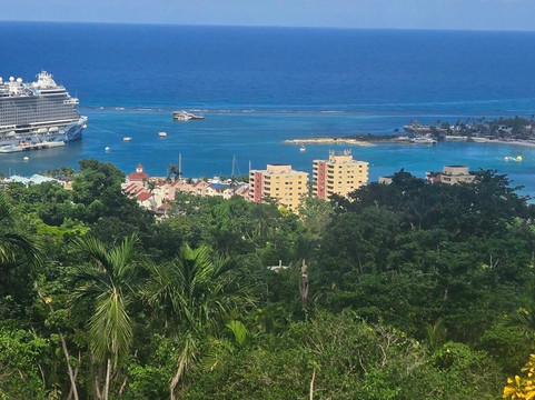 Marks Tours-奥乔里奥斯必去景点