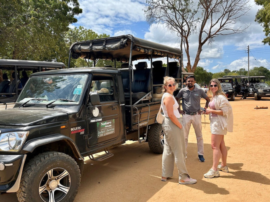 Sri Lankan Personal Drivers-科伦坡必去景点