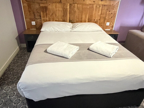 73@家庭旅馆主图