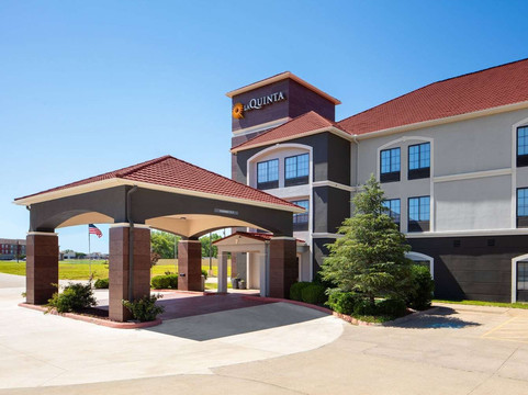 Waynoka酒店住宿-La Quinta Inn & Suites by Wyndham Woodward