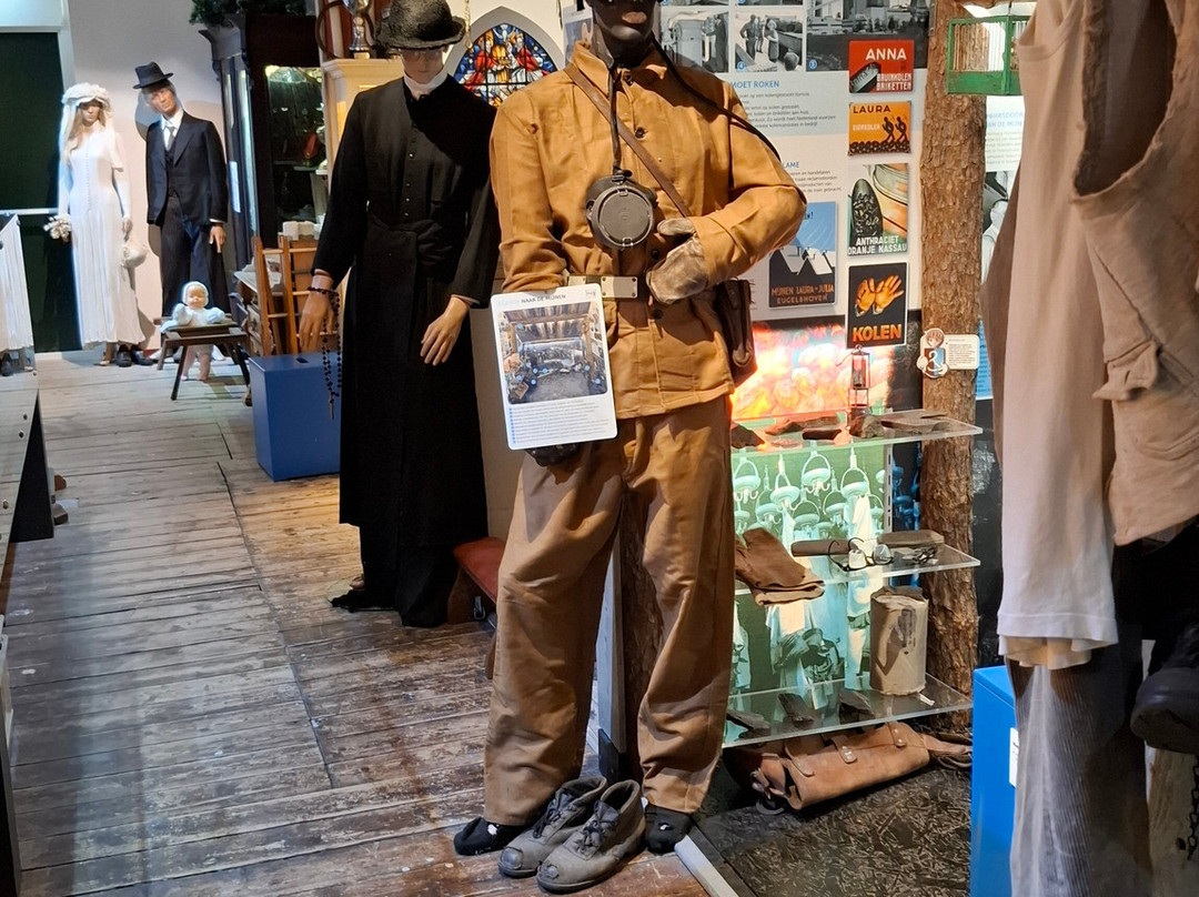 Streekmuseum Peel & Maas-Helden必去景点