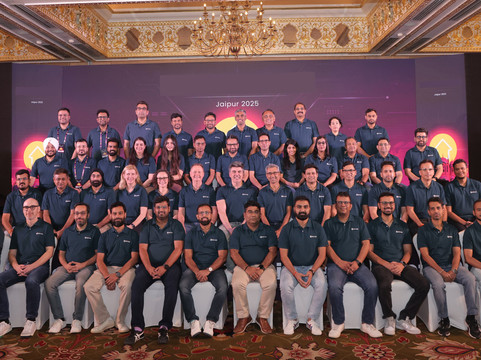 伦巴宫殿酒店主图