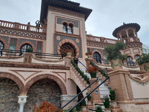 Casa de los Navajas-托雷莫里诺斯必去景点