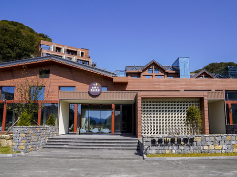 金佛山假日酒店主图