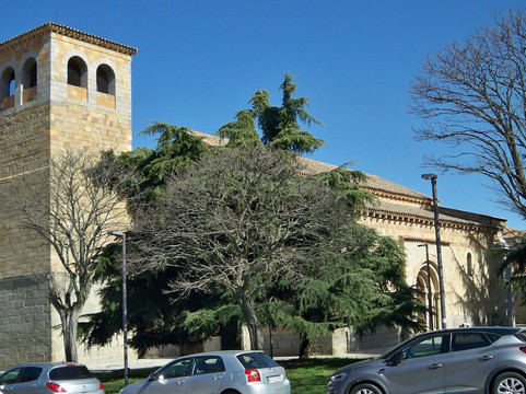 Iglesia de San Andres-阿维拉必去景点