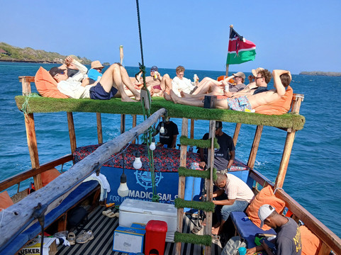 Nomadic Sails-Wasini Island必去景点