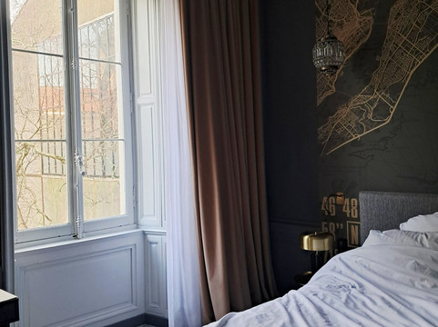 尚普兰酒店主图