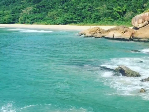 Praia do Cachadaço-Trindade必去景点