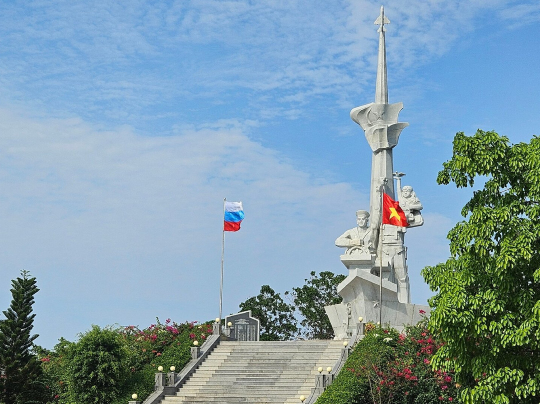 Vietnam - Russia Monument-Cam Ranh必去景点