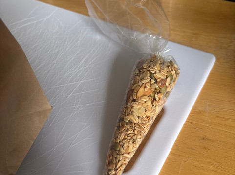 三叶草套房酒店主图