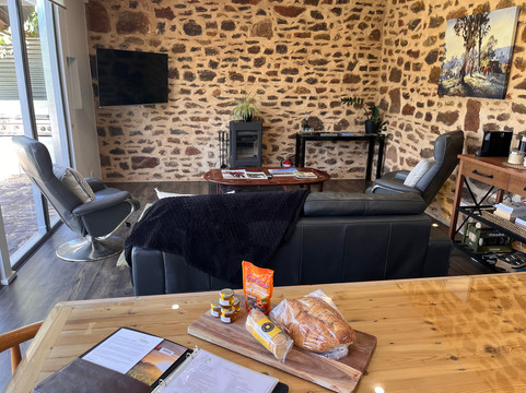 巴罗莎设拉子酒店主图