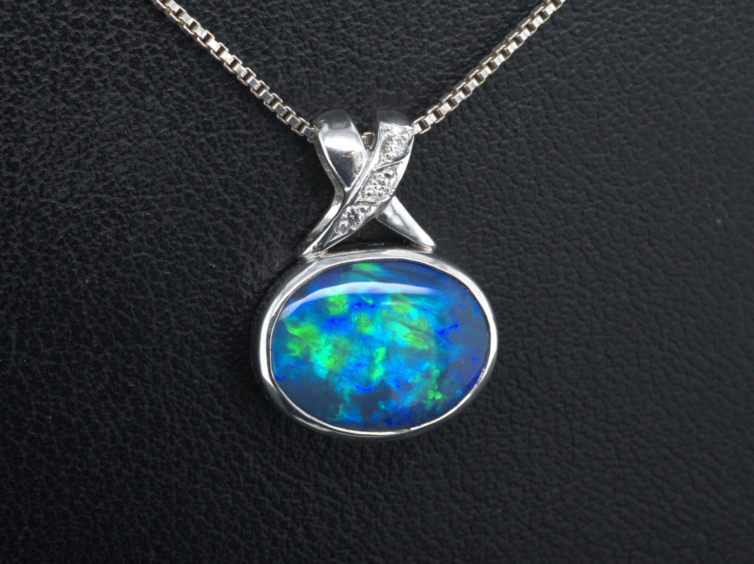 Australian Outback Opals-丹百林山必去景点