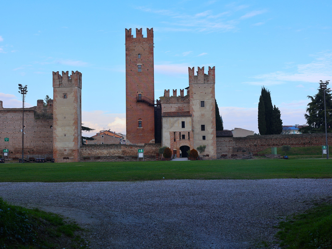 Castello Scaligero di Villafranca-维罗纳自由镇必去景点