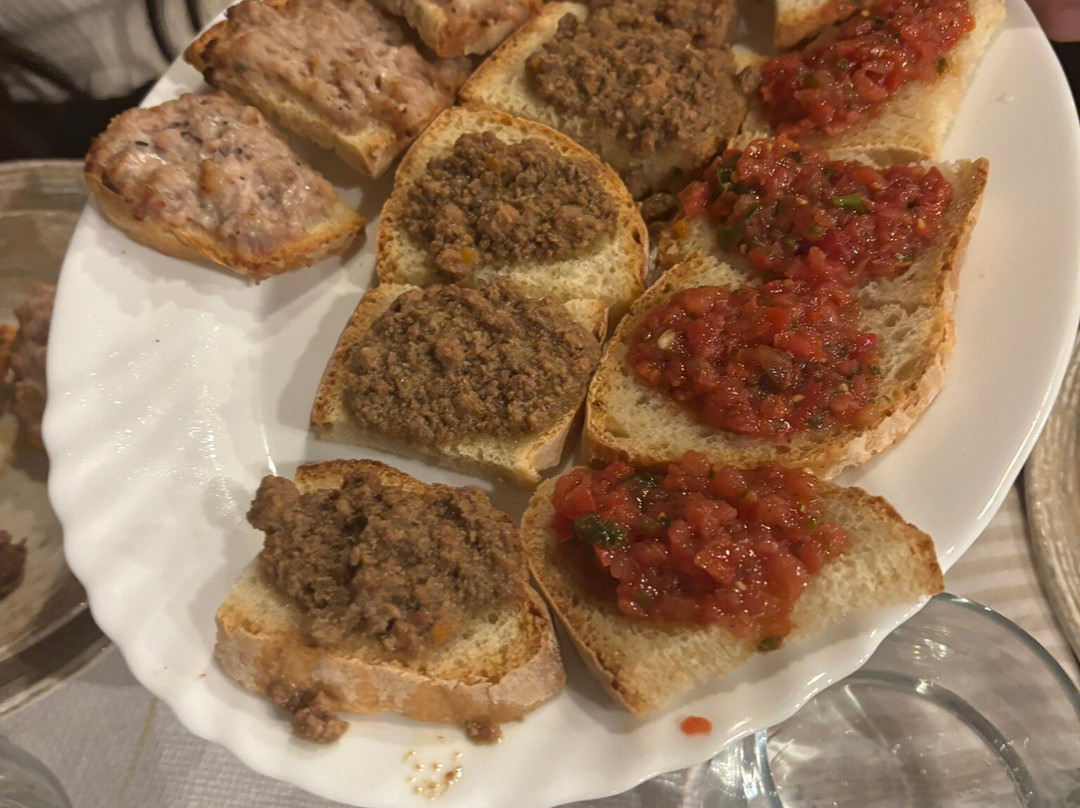 Fattoria Il Poggio-Montecarlo必去景点