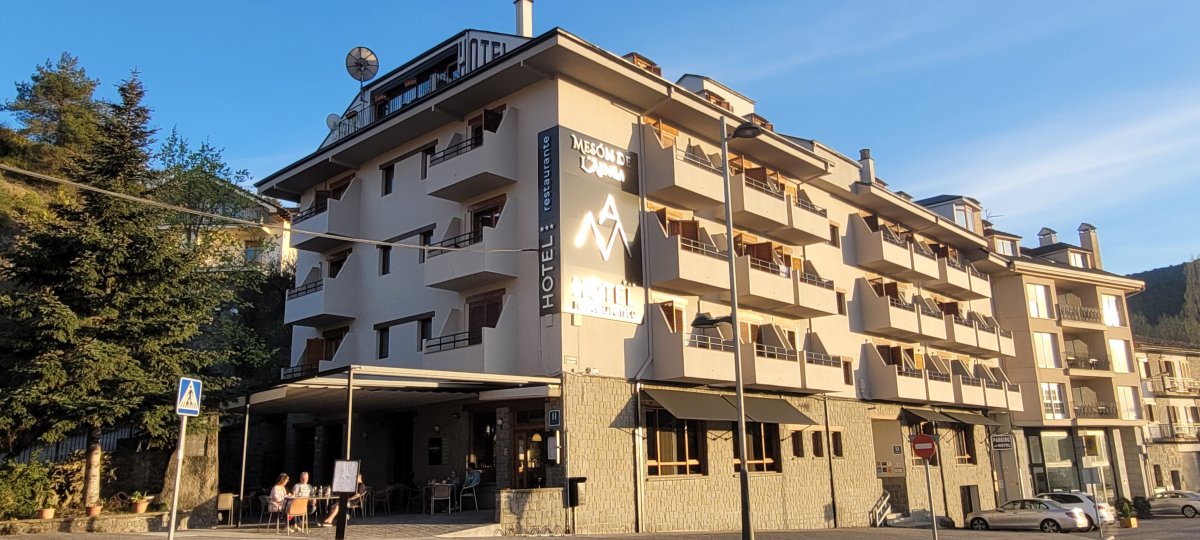 梅森艾恩萨酒店-旅行者
