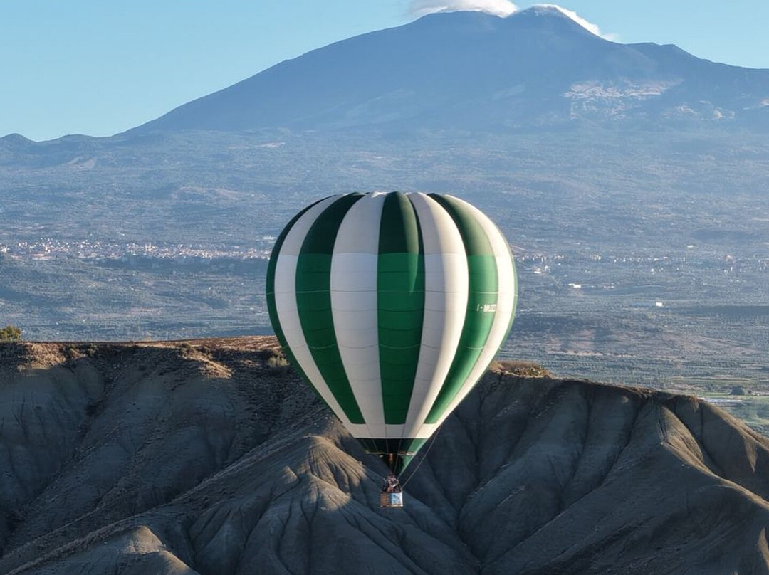 Volare sull'Arte Sicily