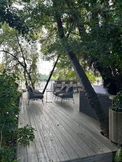 An Lam Retreats Saigon River-客卧