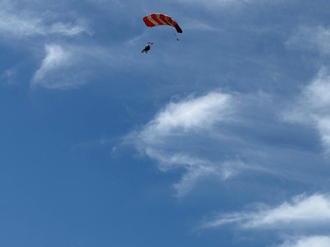 Piedmont Skydiving-索尔兹伯里必去景点