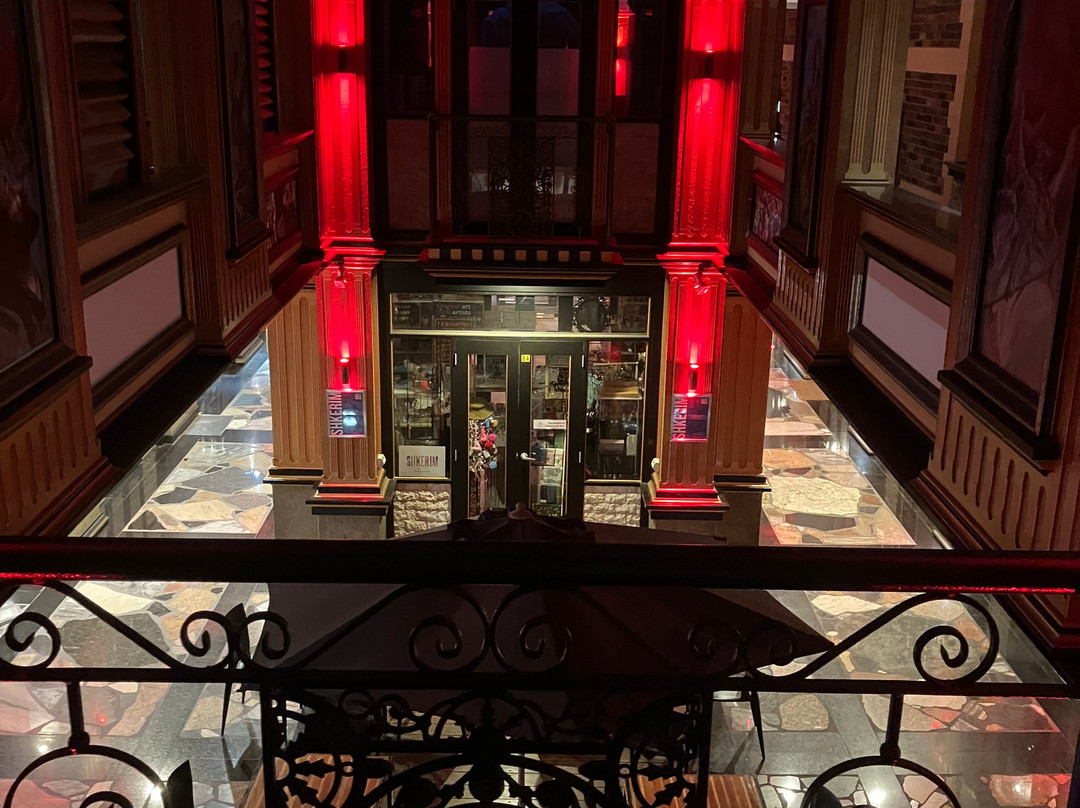 意塔隆海滩旅游度假酒店主图