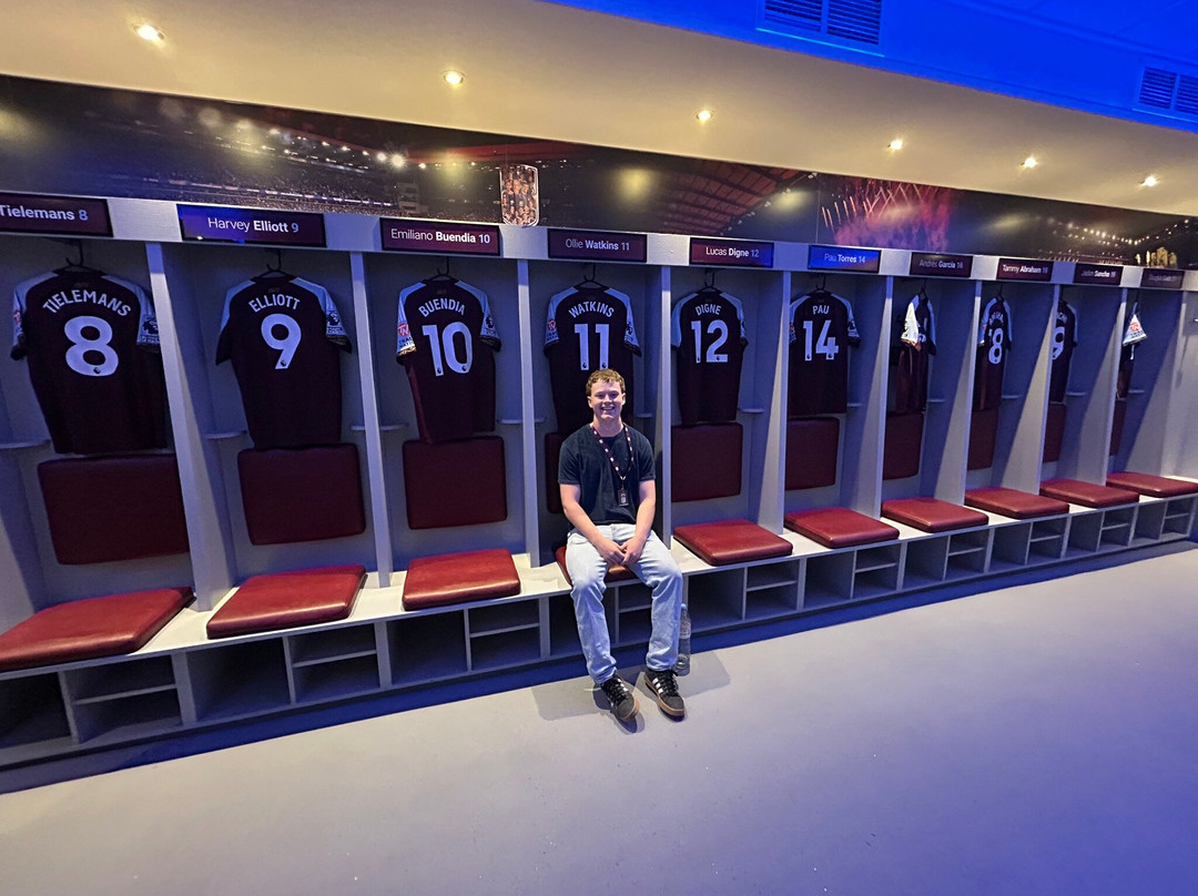 Villa Park Stadium-伯明翰必去景点