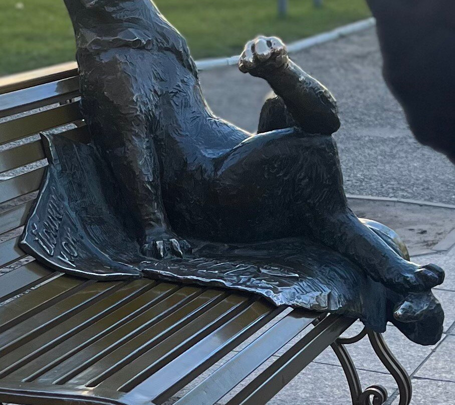 Iyoshkin Cat Sculpture-Yoshkar-Ola必去景点