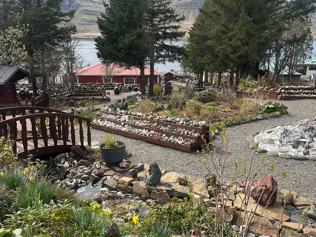 Petra´s Stone Collection-Stodvarfjordur必去景点