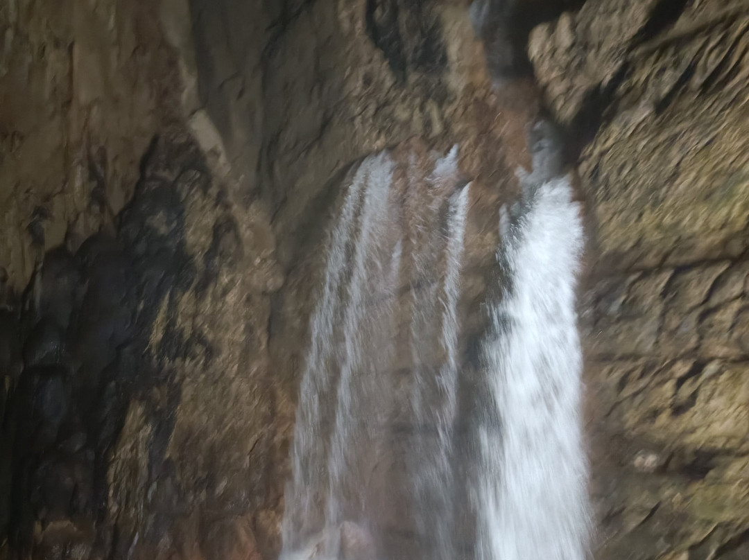 Grotte di Stiffe-San Demetrio ne' Vestini必去景点