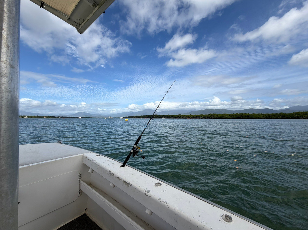Gone Fishing  Cairns-凯恩斯必去景点