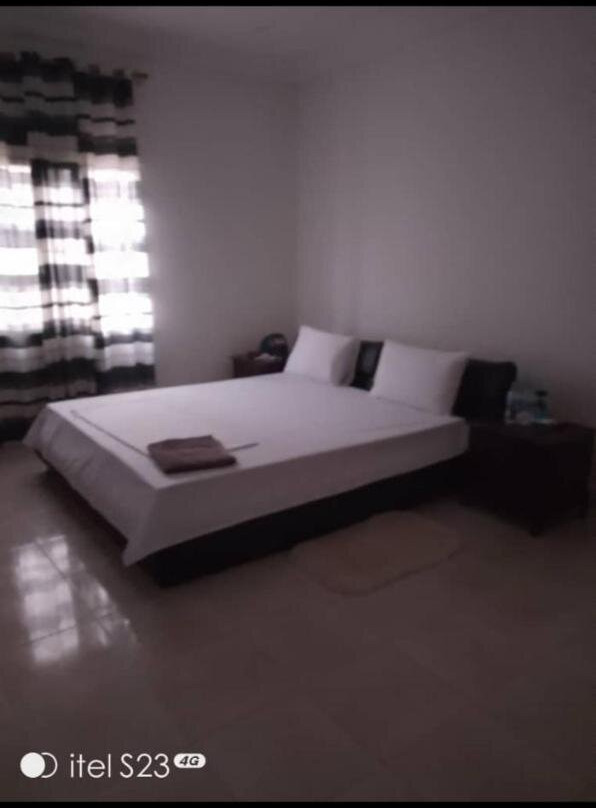 Wizzos Guesthouse
