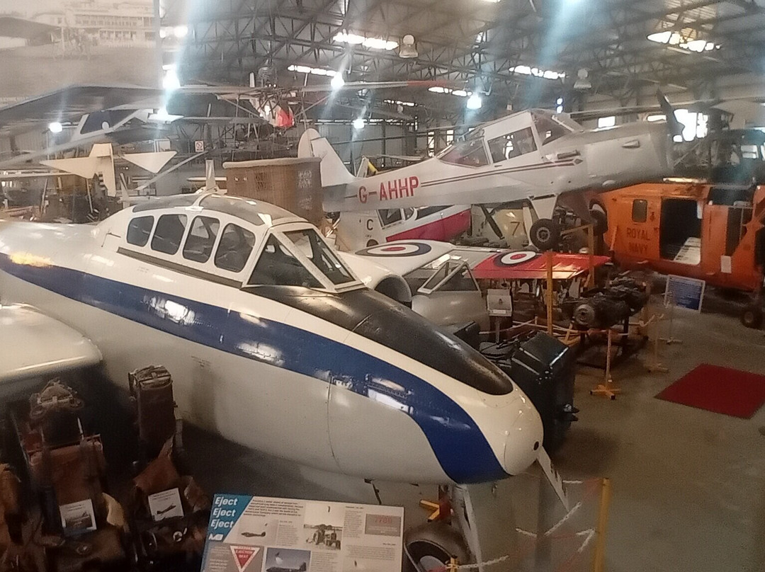 South Yorkshire Aircraft Museum-唐克斯特必去景点