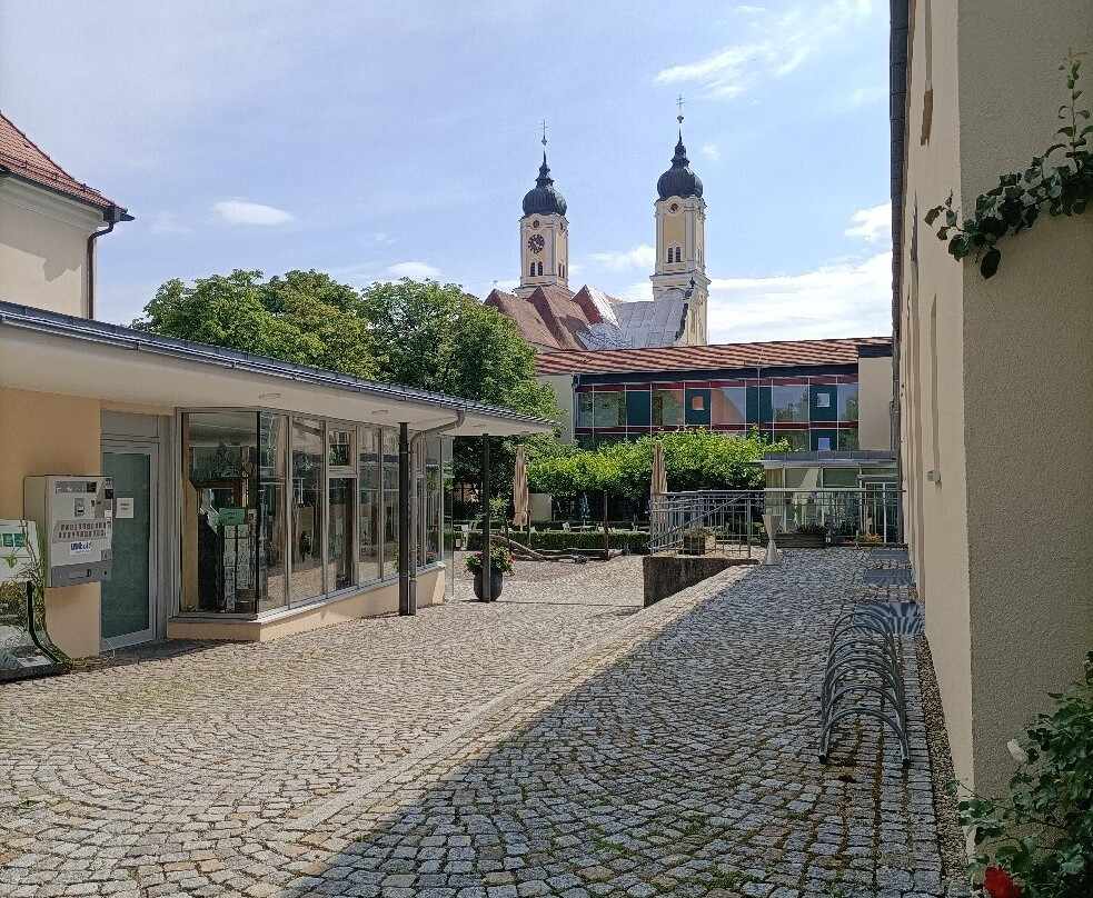 Kloster Roggenburg-Roggenburg必去景点